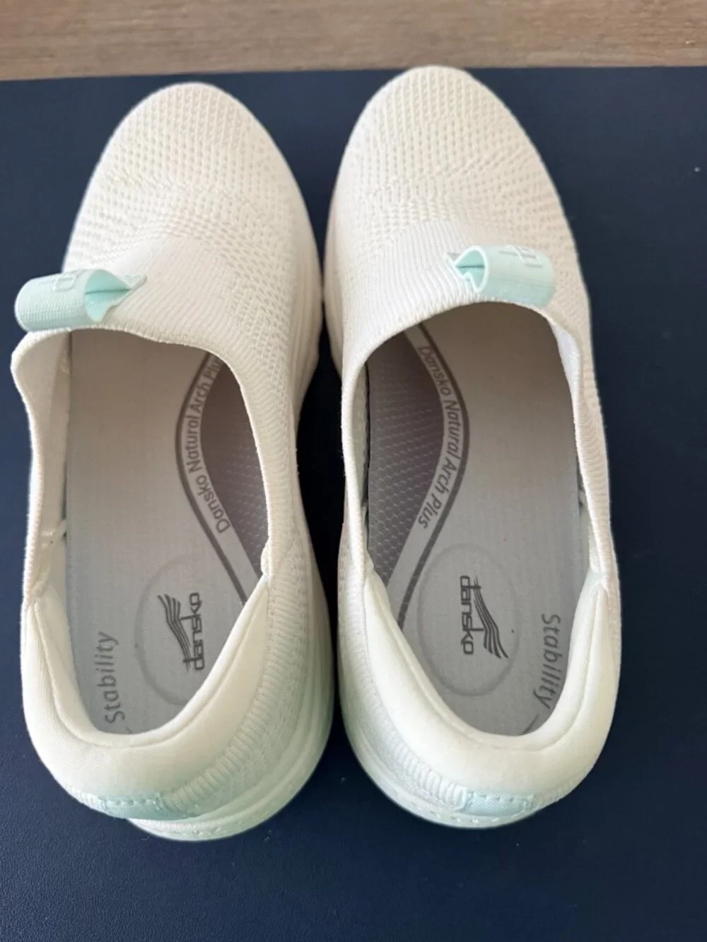 New Dansko Pep Knit Slip-On Shoe in White Size 40 (US 9.5-10) Without Box